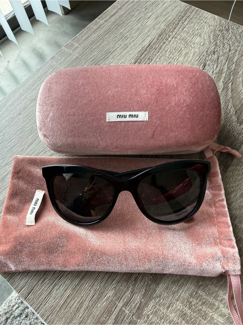 Miu Miu Black Cat-Eye Sunglasses with Pink Velvet Case (Authentic/Original)